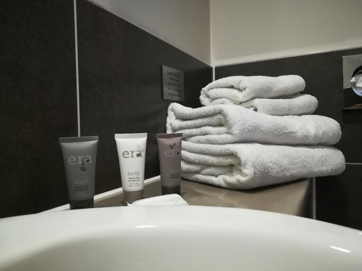 Britannia Study Hotel Hove Extérieur photo