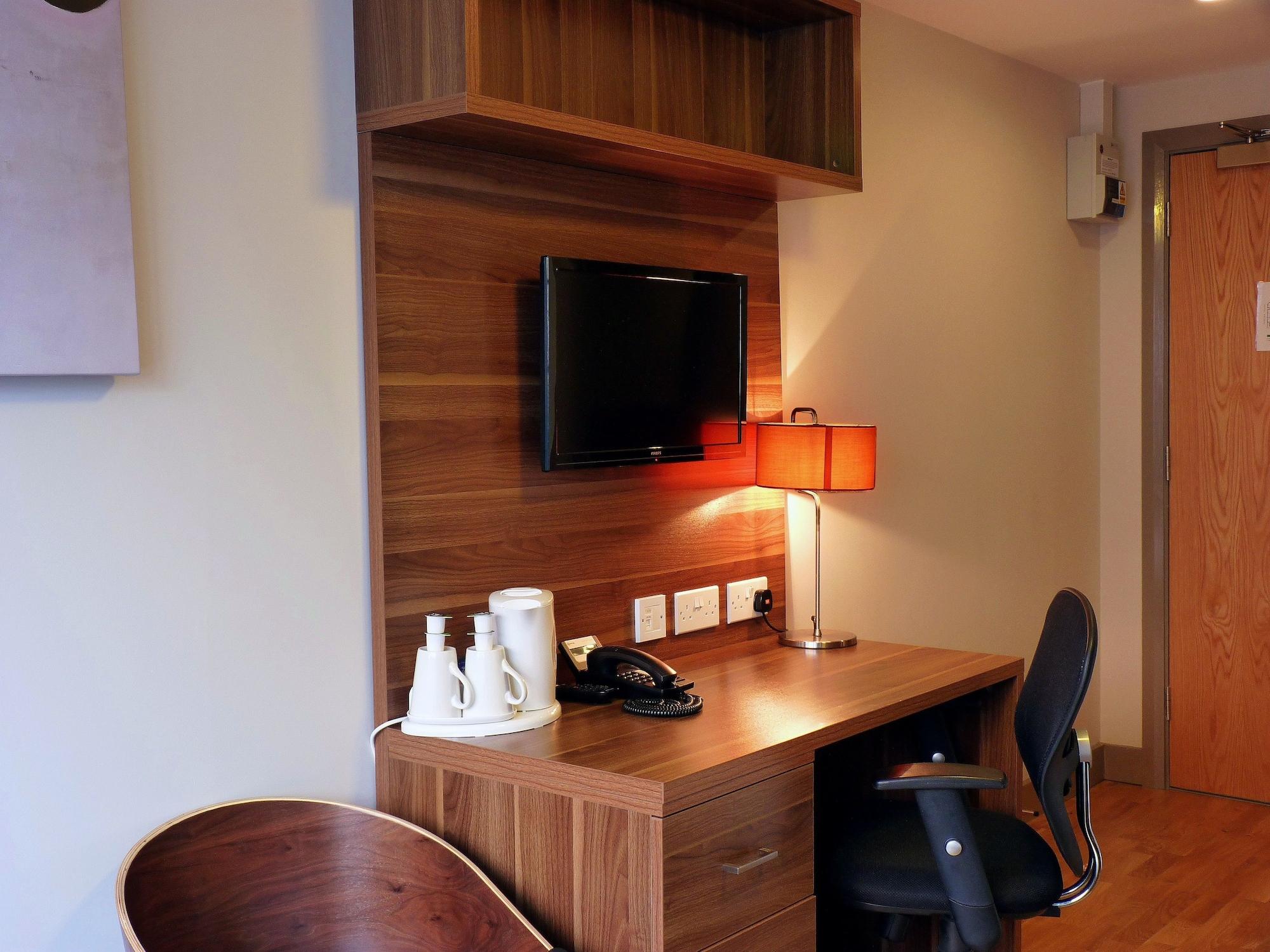 Britannia Study Hotel Hove Extérieur photo