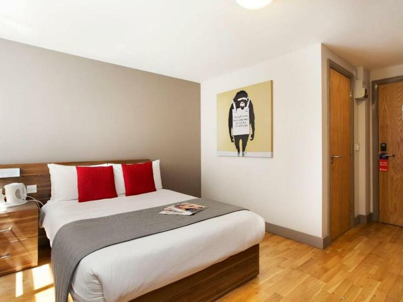 Britannia Study Hotel Hove Extérieur photo